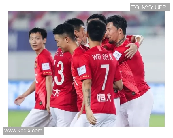 足球黄良：从青训新星到职业联赛的崛起之路与未来展望